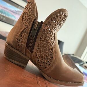 Circle G Women's Brown Laser-Cut Ankle Boot with Side Zip